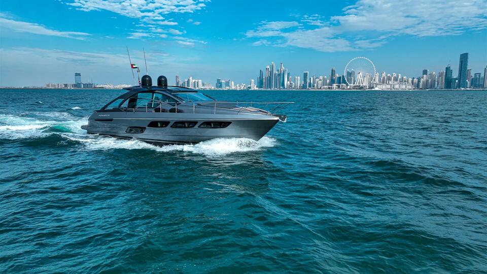 Predator Pershing 5X Gallery Image 2